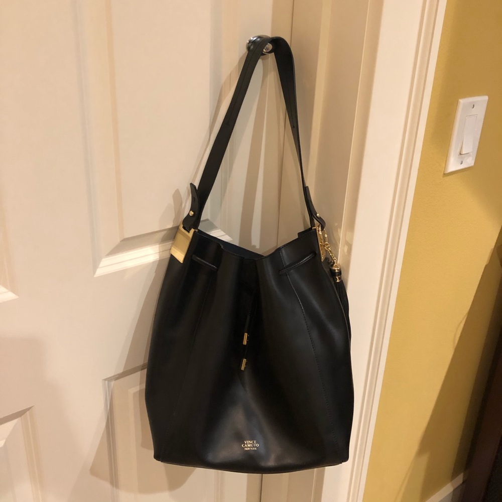 NWOT Vince Camuto New York Leather Hobo